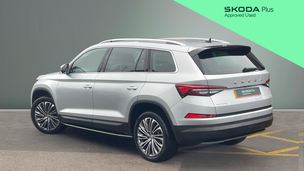 Skoda Kodiaq 2.0 TDI 200 SE L Executive 4x4 5dr DSG [7 Seat] Diesel Estate - Image 3