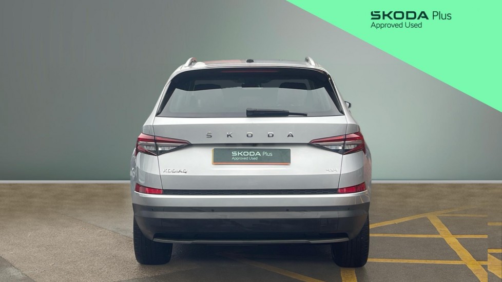 Skoda Kodiaq 2.0 TDI 200 SE L Executive 4x4 5dr DSG [7 Seat] Diesel Estate - Image 8