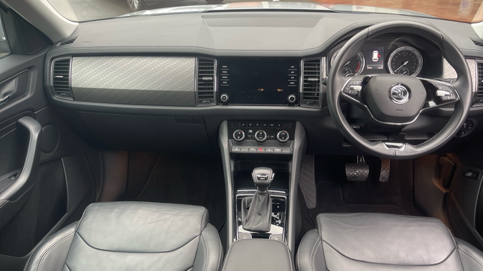Skoda Kodiaq 2.0 TDI 200 SE L Executive 4x4 5dr DSG [7 Seat] Diesel Estate - Image 9