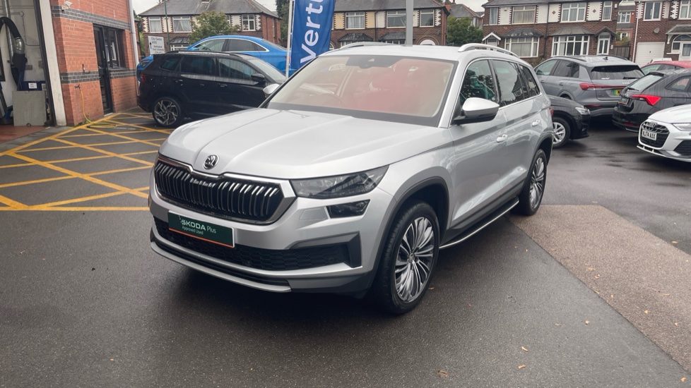 Skoda Kodiaq 2.0 TDI 200 SE L Executive 4x4 5dr DSG [7 Seat] Diesel Estate - Image 36