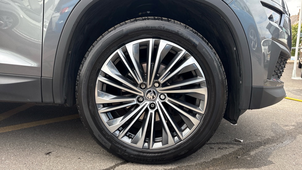 Skoda Kodiaq 1.5 TSI SE L Executive 5dr DSG [7 Seat] Petrol Estate - Image 5
