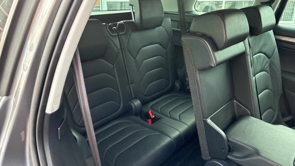 Skoda Kodiaq 1.5 TSI SE L Executive 5dr DSG [7 Seat] Petrol Estate - Image 30