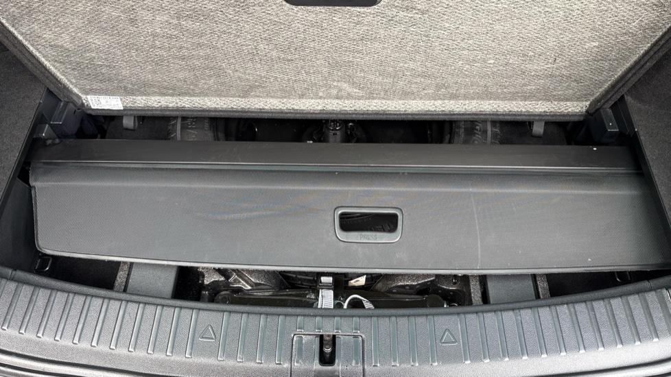 Skoda Kodiaq 1.5 TSI SE L Executive 5dr DSG [7 Seat] Petrol Estate - Image 36