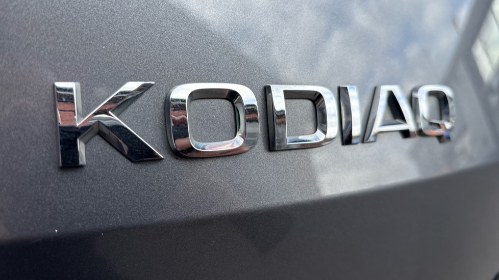 Skoda Kodiaq 1.5 TSI SE L Executive 5dr DSG [7 Seat] Petrol Estate - Image 39