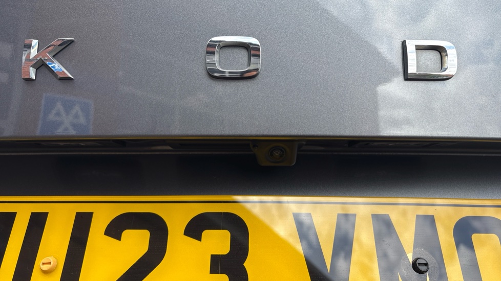 Skoda Kodiaq 1.5 TSI SE L Executive 5dr DSG [7 Seat] Petrol Estate - Image 40