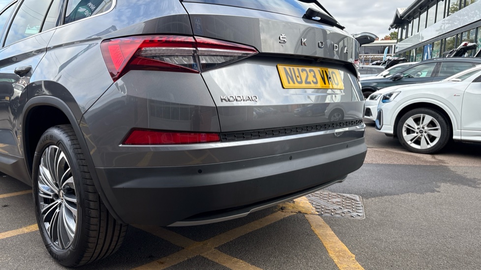 Skoda Kodiaq 1.5 TSI SE L Executive 5dr DSG [7 Seat] Petrol Estate - Image 42