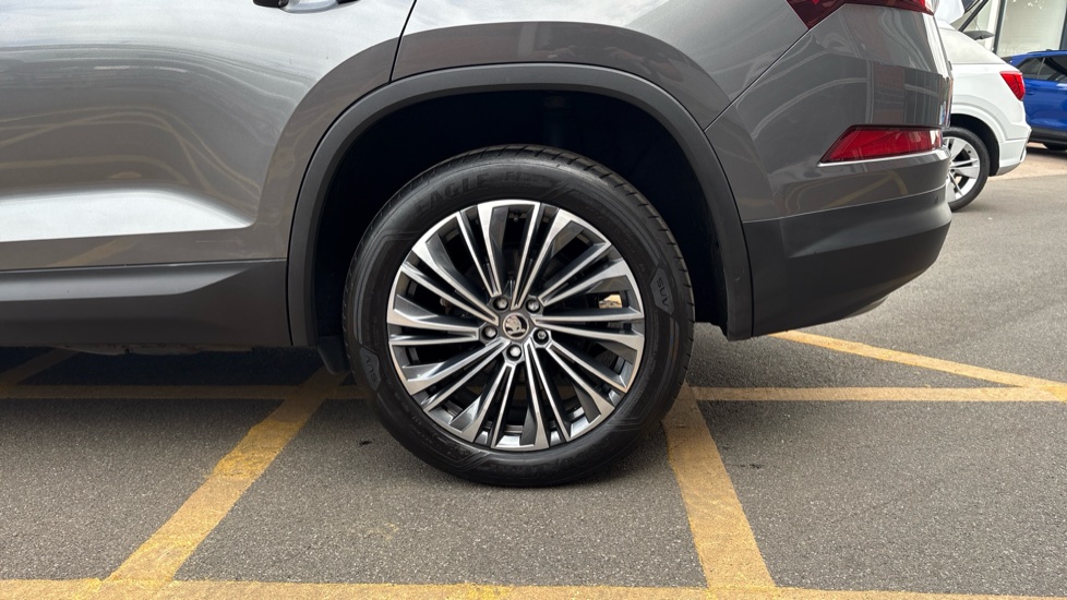 Skoda Kodiaq 1.5 TSI SE L Executive 5dr DSG [7 Seat] Petrol Estate - Image 45