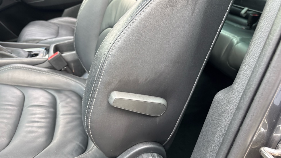 Skoda Kodiaq 1.5 TSI SE L Executive 5dr DSG [7 Seat] Petrol Estate - Image 55