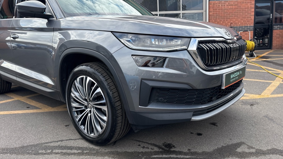 Skoda Kodiaq 1.5 TSI SE L Executive 5dr DSG [7 Seat] Petrol Estate - Image 59