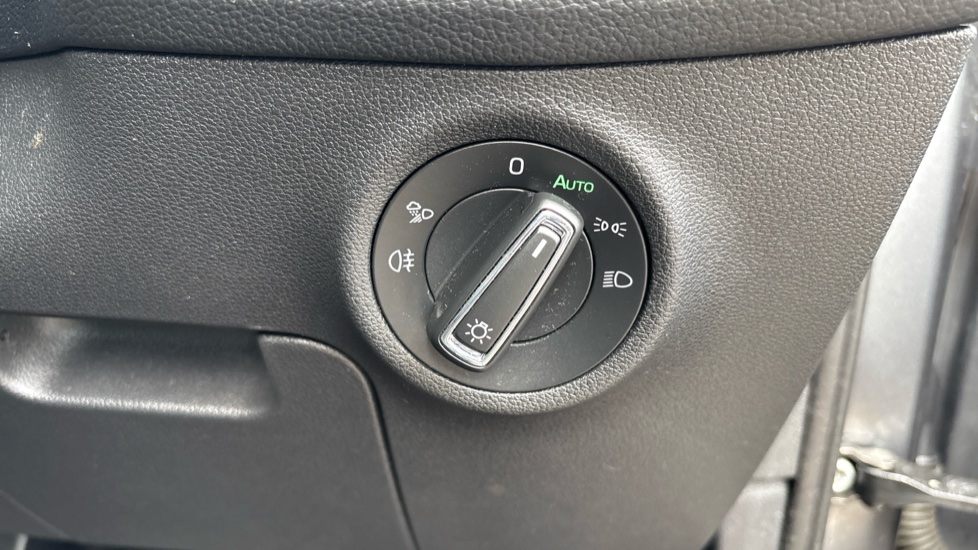 Skoda Kodiaq 1.5 TSI SE L Executive 5dr DSG [7 Seat] Petrol Estate - Image 65