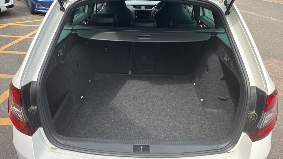 Skoda Octavia 2.0 TSI 245 vRS Challenge 5dr DSG Petrol Estate - Image 20