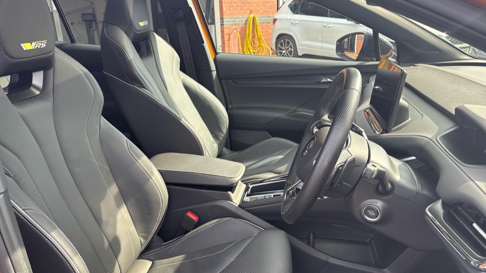 Skoda Enyaq 220kW vRS 82kWh 4x4 5dr Auto Electric - Image 15