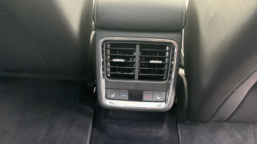 Skoda Enyaq 220kW vRS 82kWh 4x4 5dr Auto Electric - Image 22