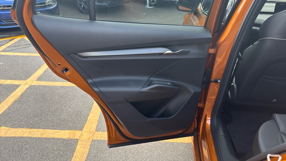 Skoda Enyaq 220kW vRS 82kWh 4x4 5dr Auto Electric - Image 35