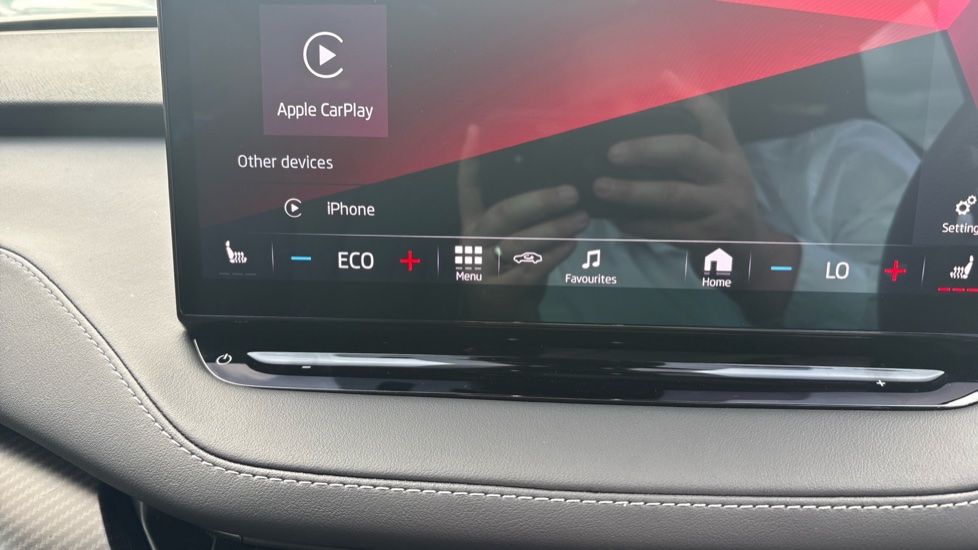 Skoda Enyaq 220kW vRS 82kWh 4x4 5dr Auto Electric - Image 42
