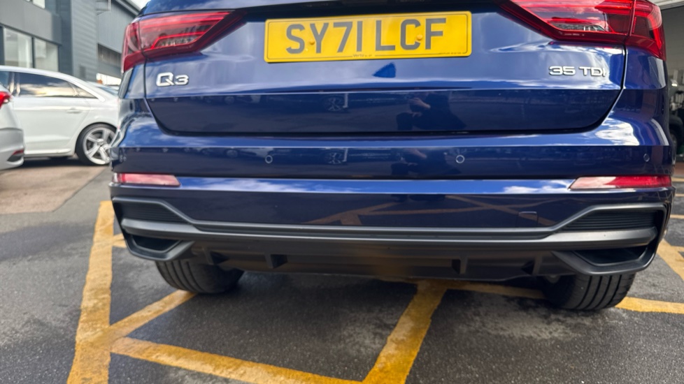 Audi Q3 35 TDI S Line 5dr S Tronic Diesel Estate - Image 47