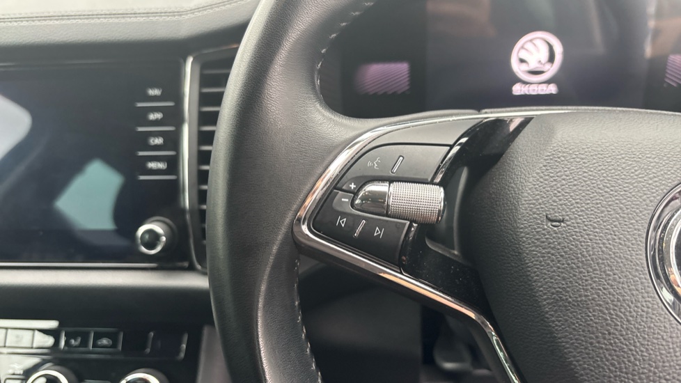 Skoda Kodiaq 1.5 TSI SE Drive 5dr DSG [7 Seat] Petrol Estate - Image 17