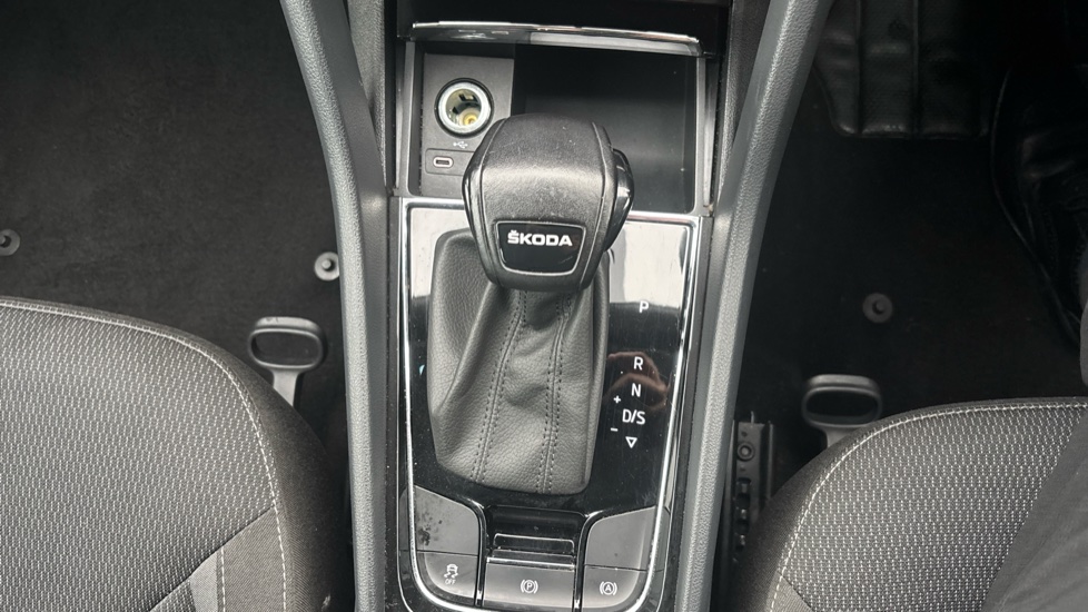 Skoda Kodiaq 1.5 TSI SE Drive 5dr DSG [7 Seat] Petrol Estate - Image 22