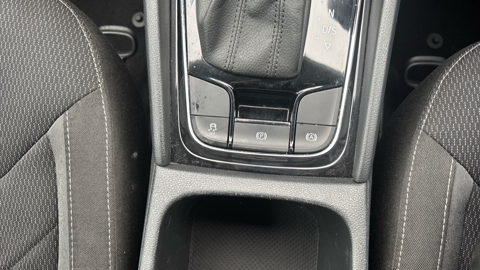 Skoda Kodiaq 1.5 TSI SE Drive 5dr DSG [7 Seat] Petrol Estate - Image 23