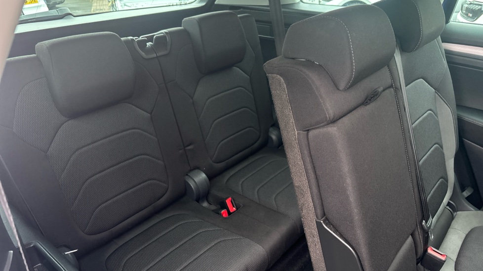 Skoda Kodiaq 1.5 TSI SE Drive 5dr DSG [7 Seat] Petrol Estate - Image 31