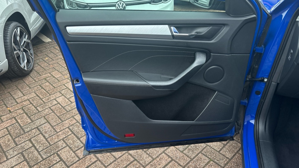 Skoda Kodiaq 1.5 TSI SE Drive 5dr DSG [7 Seat] Petrol Estate - Image 37