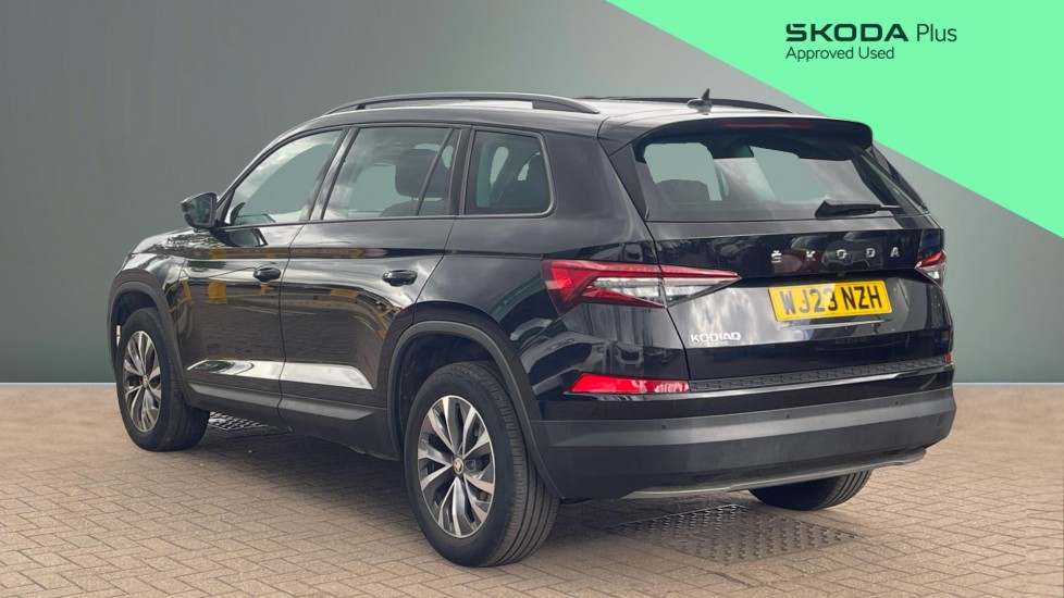 Skoda Kodiaq 1.5 TSI SE Drive 5dr DSG [7 Seat] Petrol Estate - Image 3