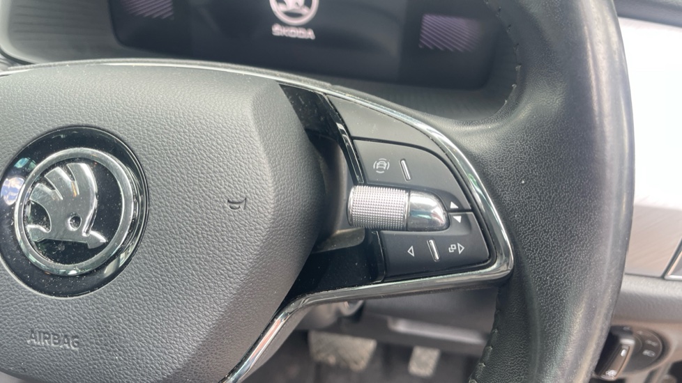 Skoda Kodiaq 1.5 TSI SE Drive 5dr DSG [7 Seat] Petrol Estate - Image 17