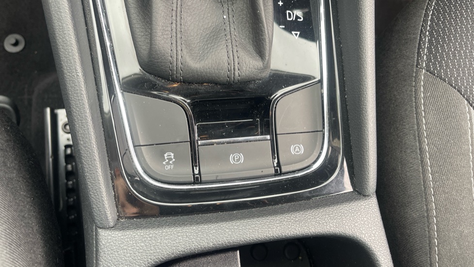 Skoda Kodiaq 1.5 TSI SE Drive 5dr DSG [7 Seat] Petrol Estate - Image 31