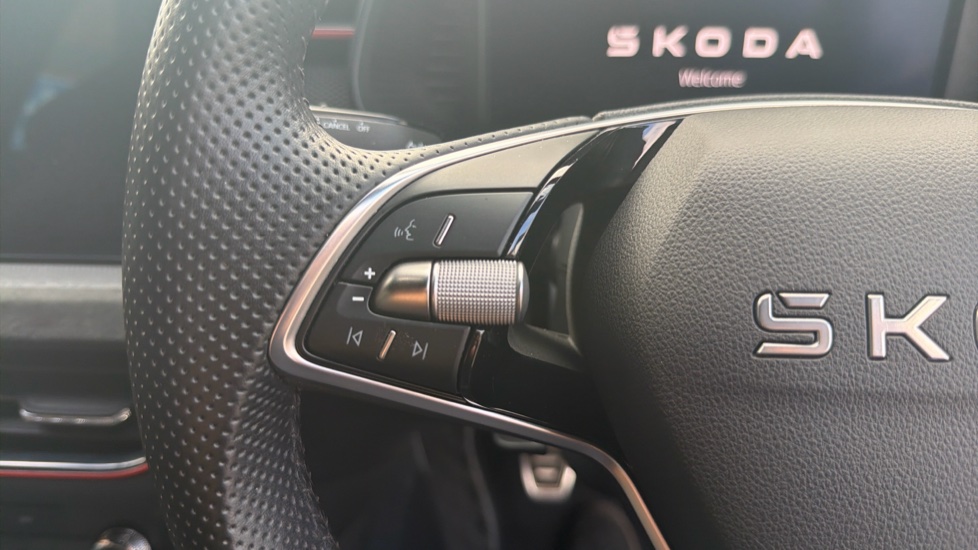 Skoda Kamiq 1.0 TSI Design Edition 5dr Petrol Hatchback - Image 17