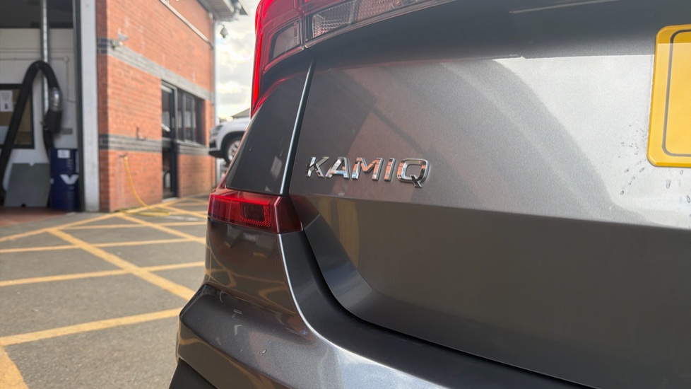 Skoda Kamiq 1.0 TSI Design Edition 5dr Petrol Hatchback - Image 26