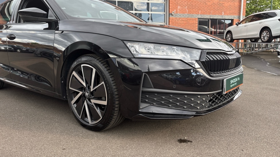 Skoda Octavia 2.0 TDI 150 Sportline 5dr DSG Diesel Estate - Image 42