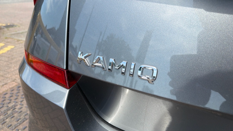 Skoda Kamiq 1.5 TSI SE L Executive 5dr DSG Petrol Hatchback - Image 25