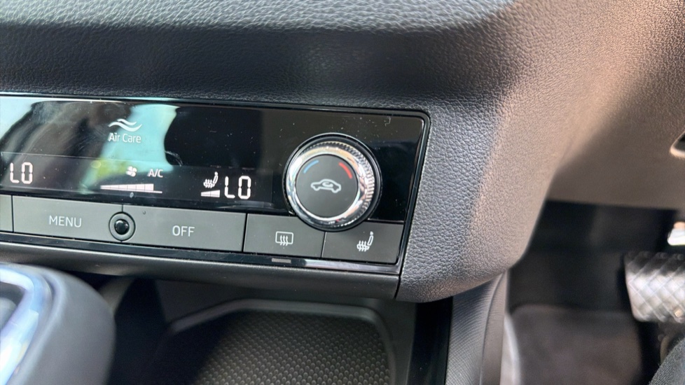 Skoda Kamiq 1.5 TSI SE L Executive 5dr DSG Petrol Hatchback - Image 37