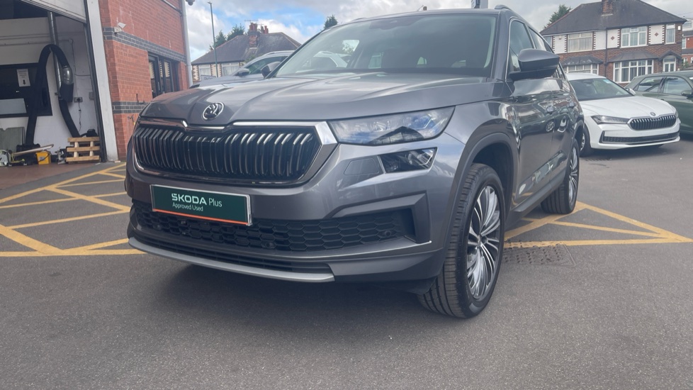 Skoda Kodiaq 1.5 TSI SE L Executive 5dr DSG [7 Seat] Petrol Estate - Image 32