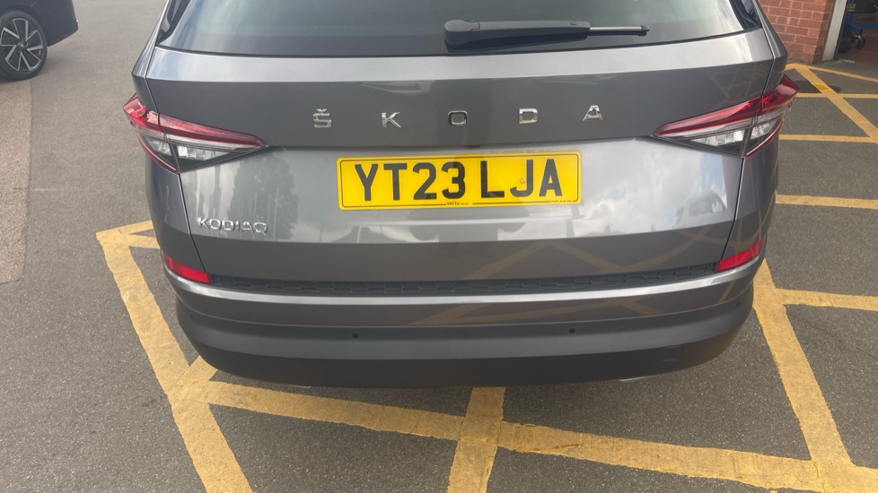 Skoda Kodiaq 1.5 TSI SE L Executive 5dr DSG [7 Seat] Petrol Estate - Image 43
