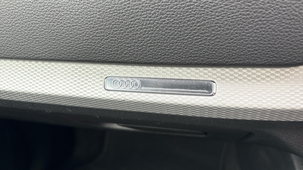Audi Q2 30 TFSI Sport 5dr Petrol Estate - Image 39