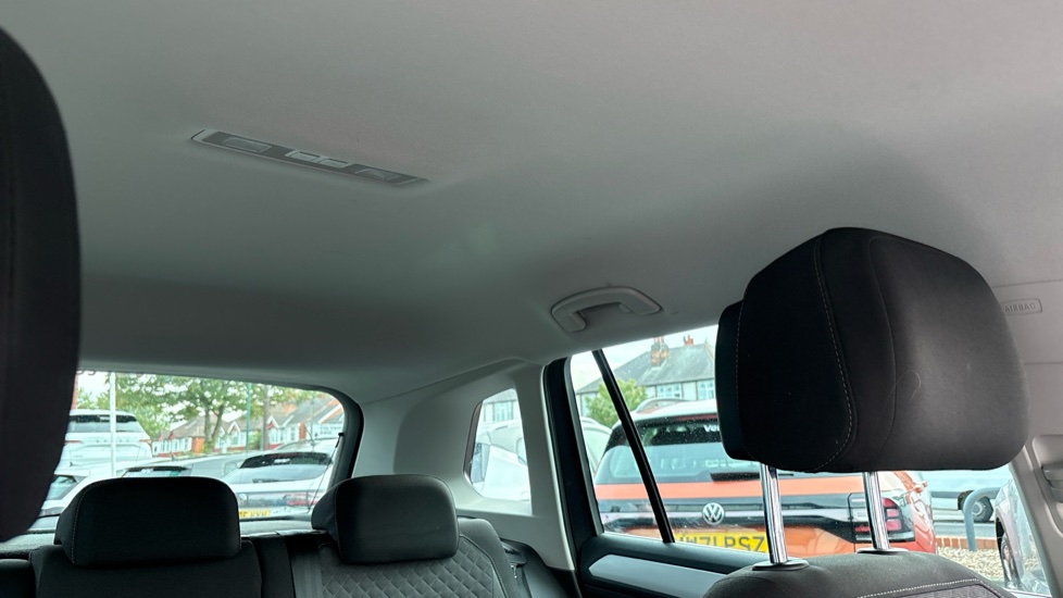 Volkswagen Tiguan 2.0 TDi 150 Match 5dr DSG Diesel Estate - Image 47