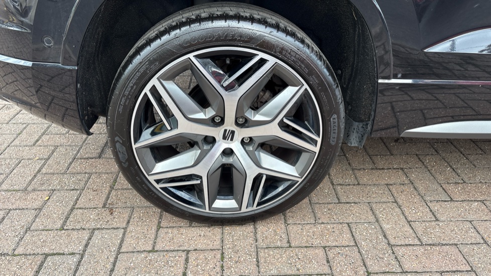 SEAT Ateca 1.5 TSI EVO FR Sport 5dr Petrol Estate - Image 36