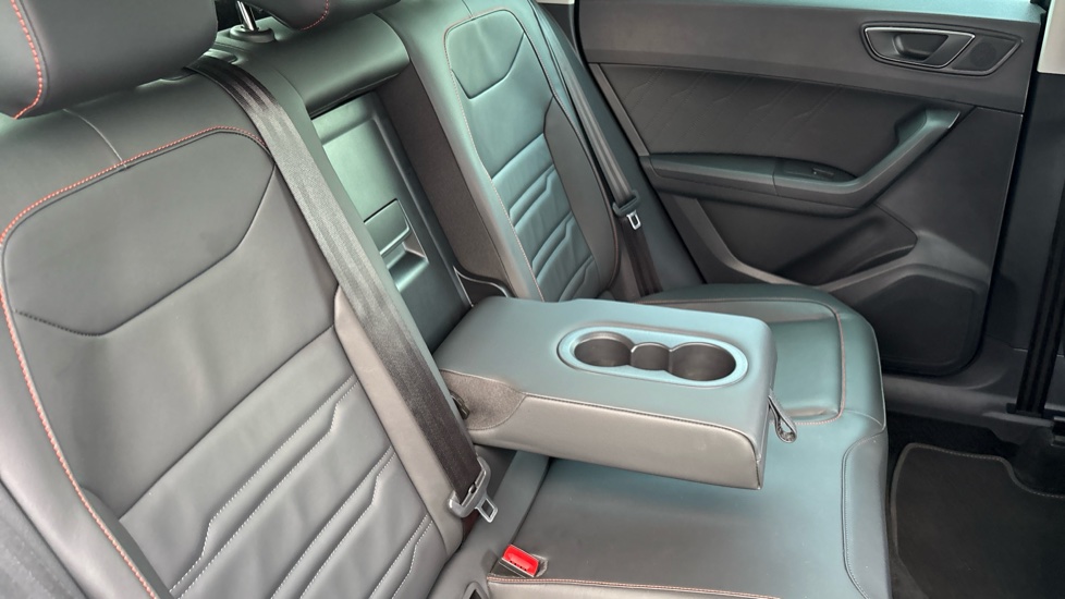 SEAT Ateca 1.5 TSI EVO FR Sport 5dr Petrol Estate - Image 44