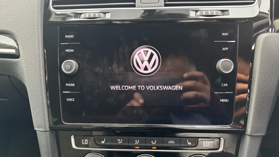 Volkswagen Golf 1.6 TDI GT Edition 5dr Diesel Hatchback - Image 12