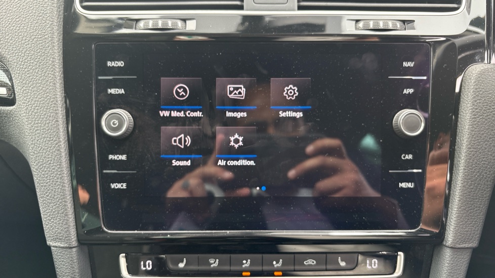 Volkswagen Golf 1.6 TDI GT Edition 5dr Diesel Hatchback - Image 61