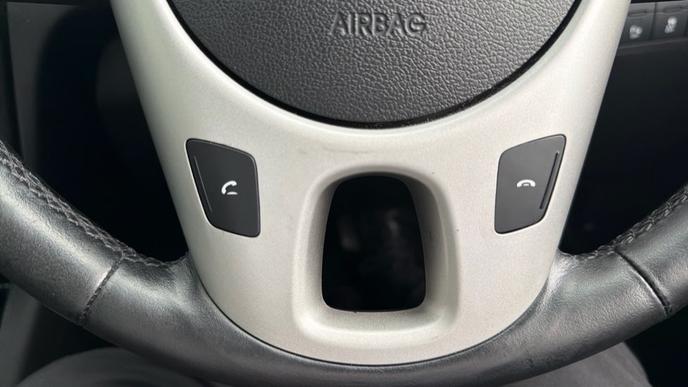 Kia Venga 1.6 4 5dr Auto [6] Petrol Hatchback - Image 35