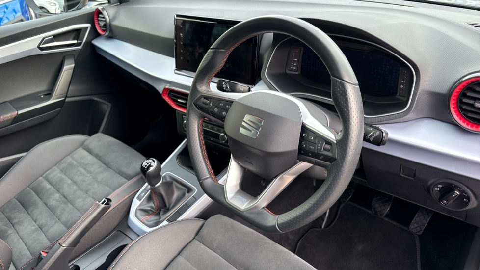 SEAT Arona 1.0 TSI 110 FR Sport 5dr Petrol Hatchback - Image 11
