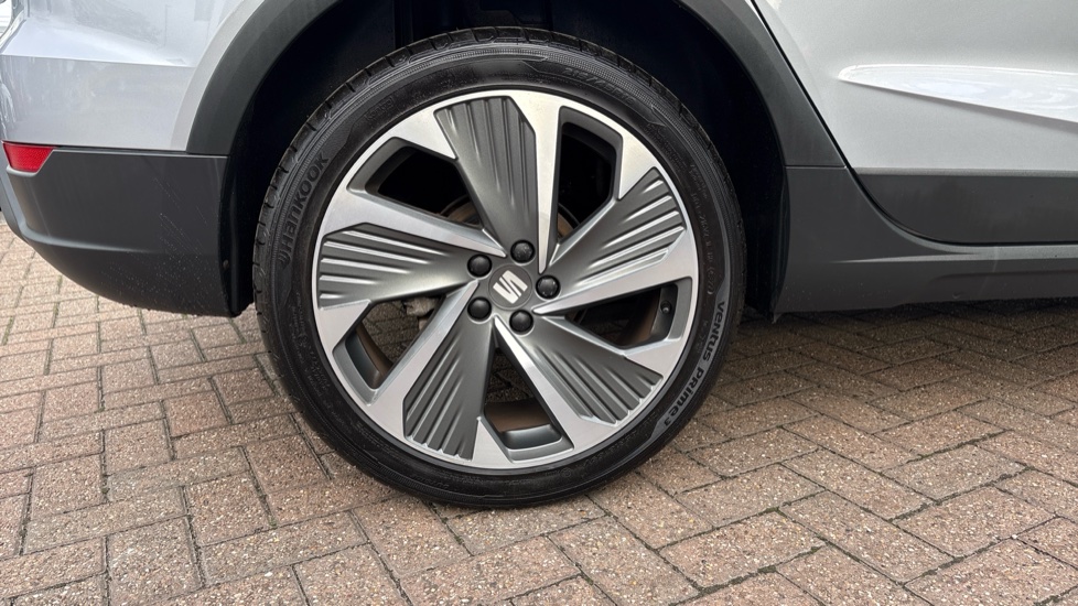 SEAT Arona 1.0 TSI 110 FR Sport 5dr Petrol Hatchback - Image 21