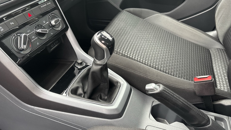 Volkswagen T-Cross 1.0 TSI Active 5dr Petrol Estate - Image 13