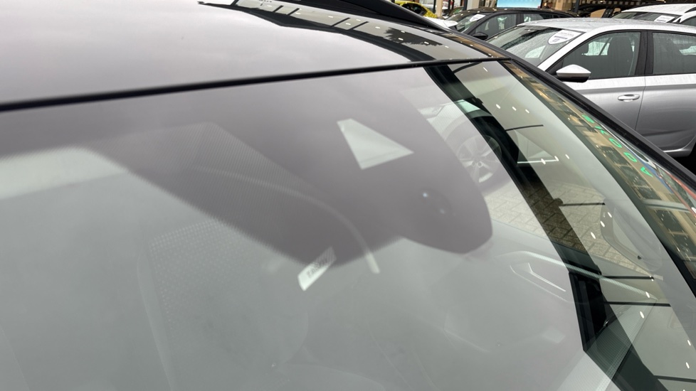 Volkswagen T-Cross 1.0 TSI Active 5dr Petrol Estate - Image 31