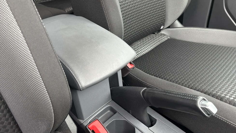 Volkswagen T-Cross 1.0 TSI Active 5dr Petrol Estate - Image 52