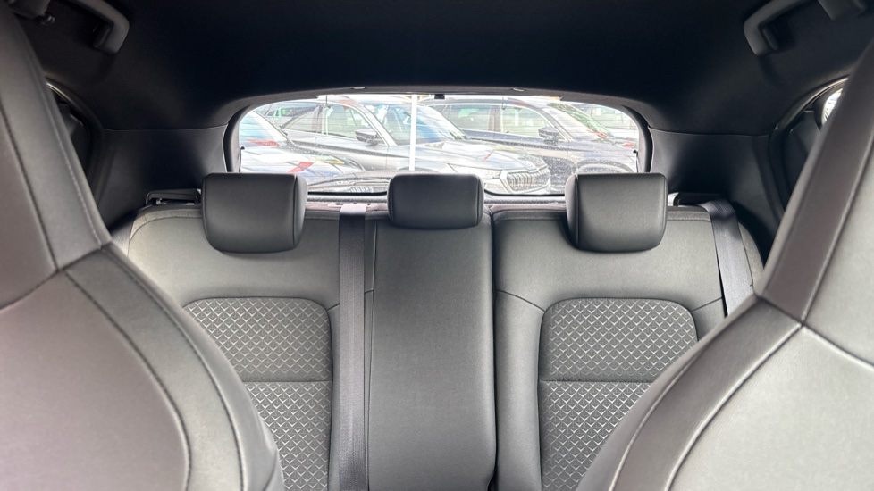 Nissan Juke 1.0 DiG-T N-Connecta 5dr Petrol Hatchback - Image 15