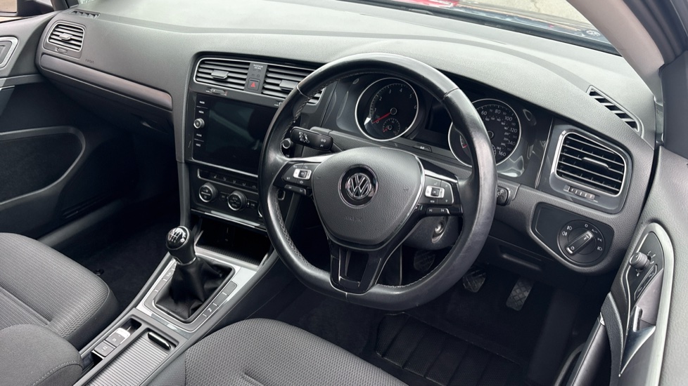 Volkswagen Golf 1.5 TSI EVO Match Edition 5dr Petrol Hatchback - Image 11