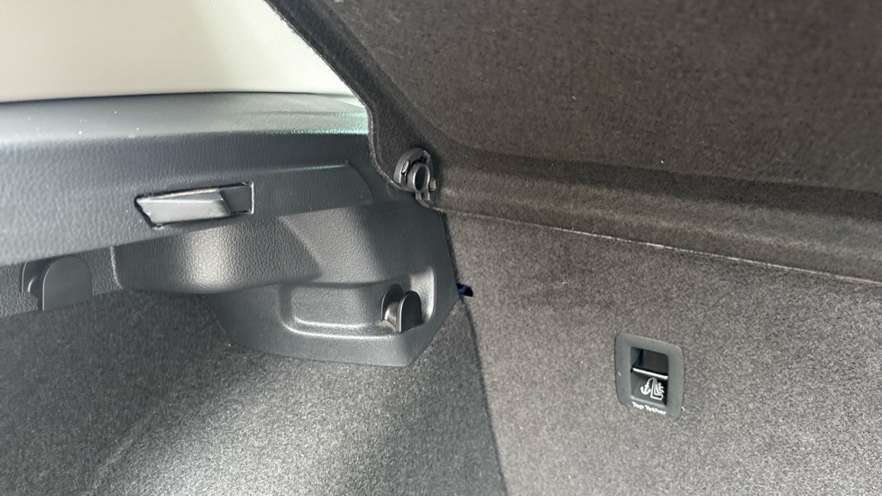 Volkswagen Golf 1.5 TSI EVO Match Edition 5dr Petrol Hatchback - Image 28